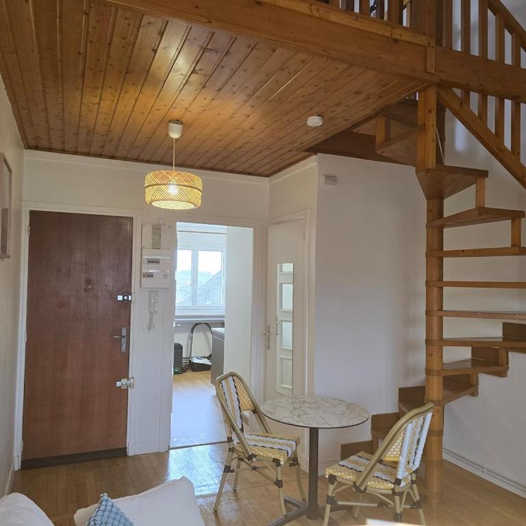 Hadar-SILS Duplex close to transportation and amenities - Appartement 1 Chambre - 23