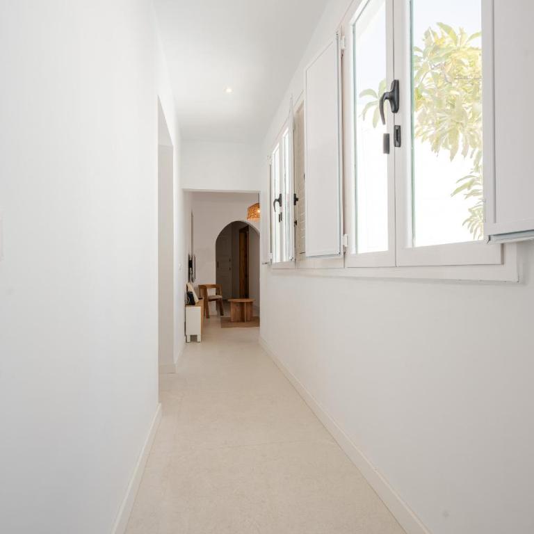 Avocado Corner House - Charco de San Gines By Lanzarote Vacation Homes - Three-Bedroom Townhouse - 46