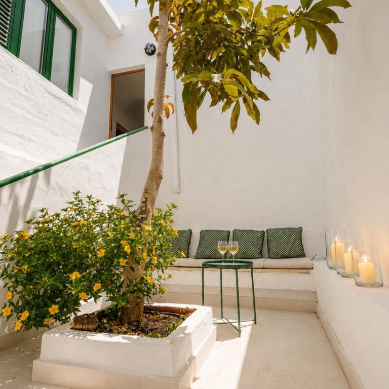Avocado Corner House - Charco de San Gines By Lanzarote Vacation Homes - Three-Bedroom Townhouse - 1