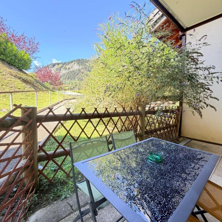 Appartement avec terrasse et piscine à Flumet - Appartement - 11
