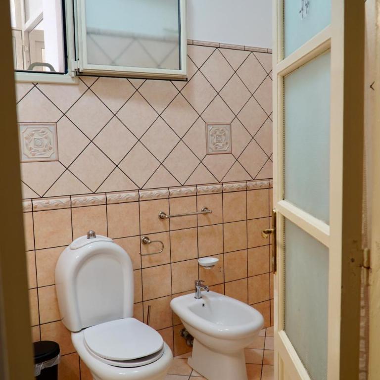 Nonno Pippo Apartment - Two-Bedroom Apartment - 9