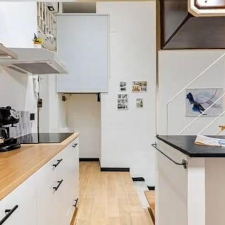 Vibe Loft in Old Town - Near De Ferrari & Aquarium - One-Bedroom Apartment - 3