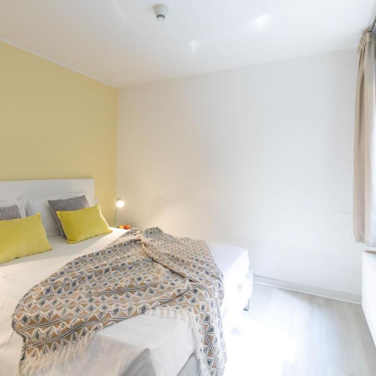 Residence Case Bianche - by Adriano Group - Monolocale con Divano-Letto - 33