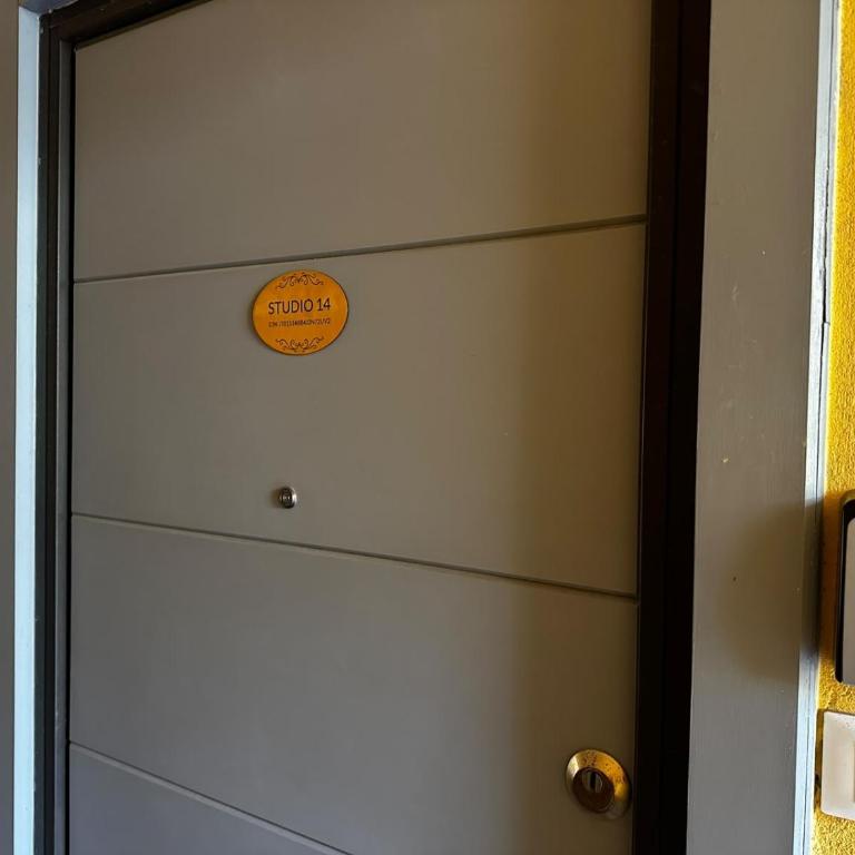Studio 14 - Cozy Apartment - AC - WiFi - 100mt M1 - One-Bedroom Apartment - 28