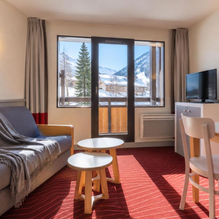 Appartements 4 et 6 personnes avec balcon Résidence La Daille - skis aux pieds - Appartement avec Balcon - 1