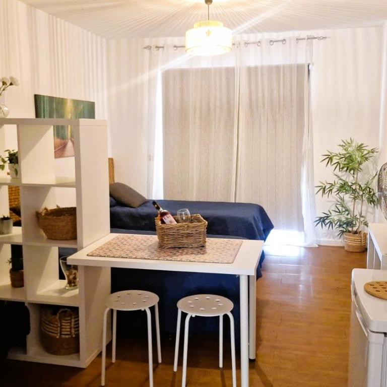 Castle H 408 - Monolocale - 4