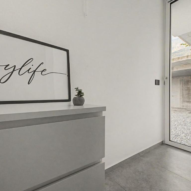 Villa Lavinia a Colico - Appartamento Deluxe con 2 Camere da Letto e Vista Giardino - 21