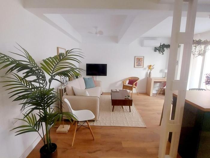 NEW LOVELY APARTAMENT WITHIN THE OLD CITY WALL - Appartamento - 8