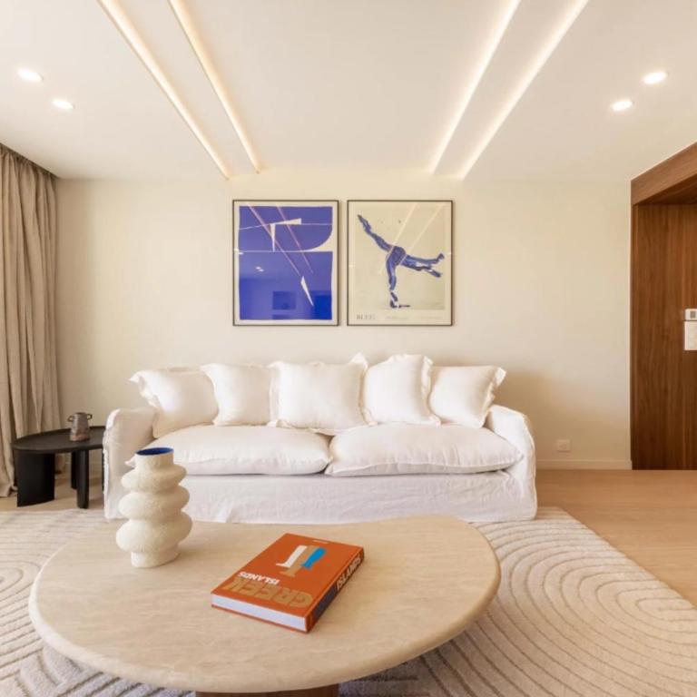 REF 2065 - Superbe appartement moderne sur la Croisette à Louer - Appartement - 2