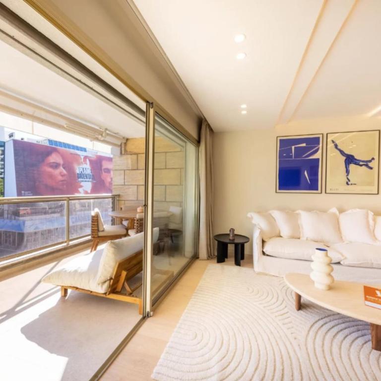 REF 2065 - Superbe appartement moderne sur la Croisette à Louer - Appartement - 5