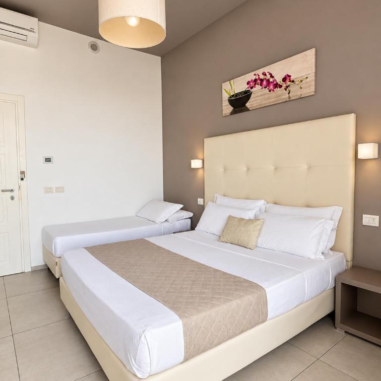 Hotel Villa Augustea - Camera Superior con Vista Mare - 4
