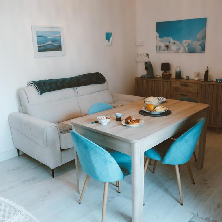 Cocon Grec - Plage à 2 min, Calme, Arboré & Clim - Appartement 1 Chambre - 1