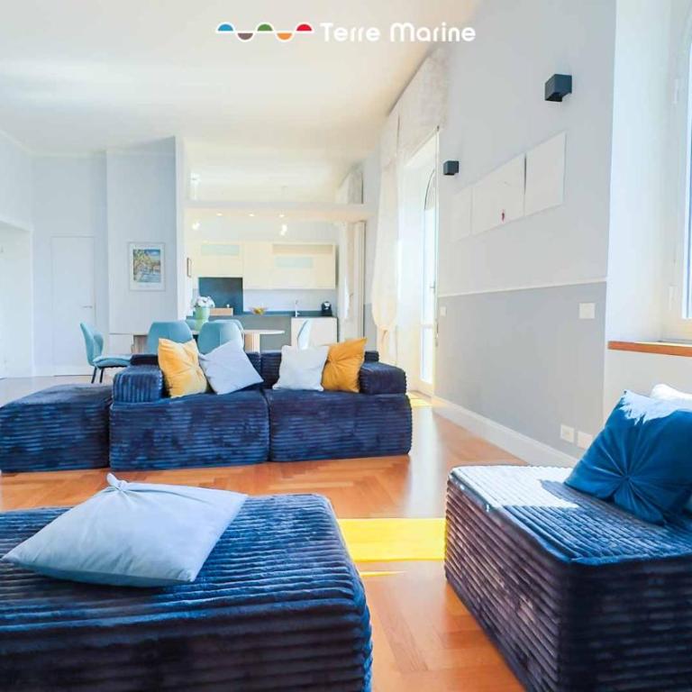 Flevi Sea Front - Boutique Apartment, Terre Marine - Three-Bedroom Apartment - 12