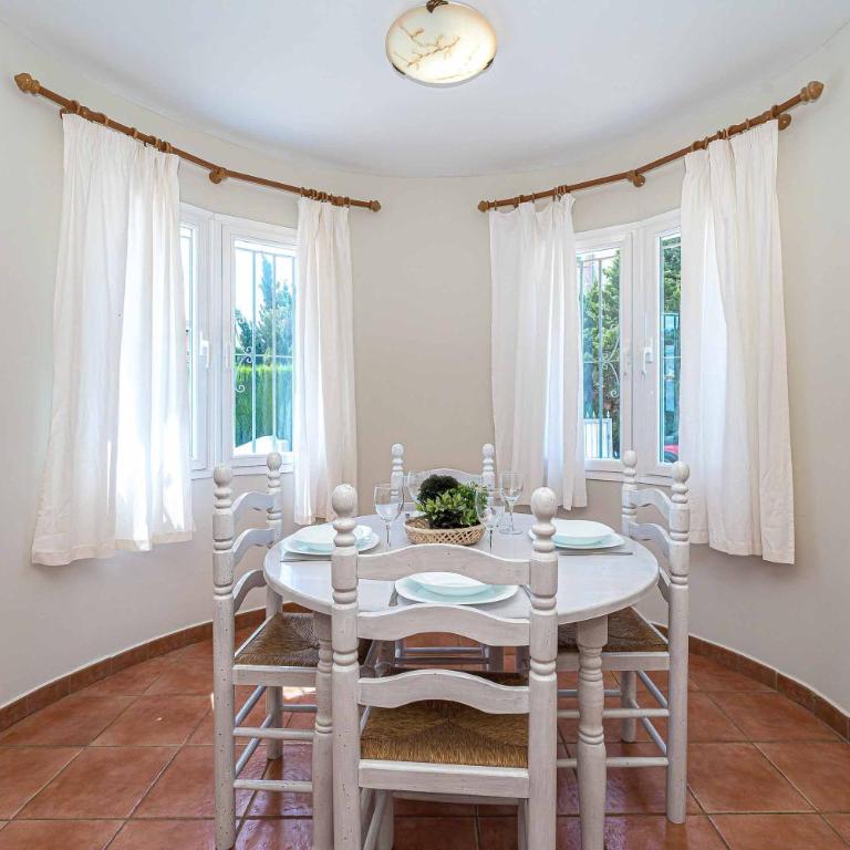 Villa Molins Piscis - Villa - 9