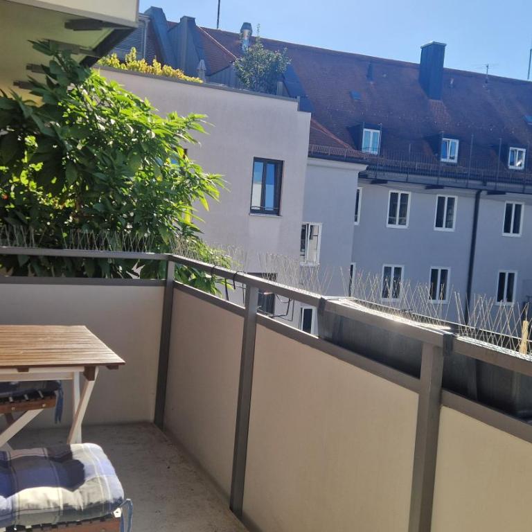 Cozy apartment near the Oktoberfest for 4 people - One-Bedroom Apartment - 10