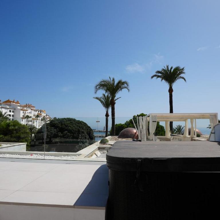 Sea-View Jacuzzi Terrace - Sauna, Puerto Banús - Apartamento de lujo de 4 dormitorios - 23