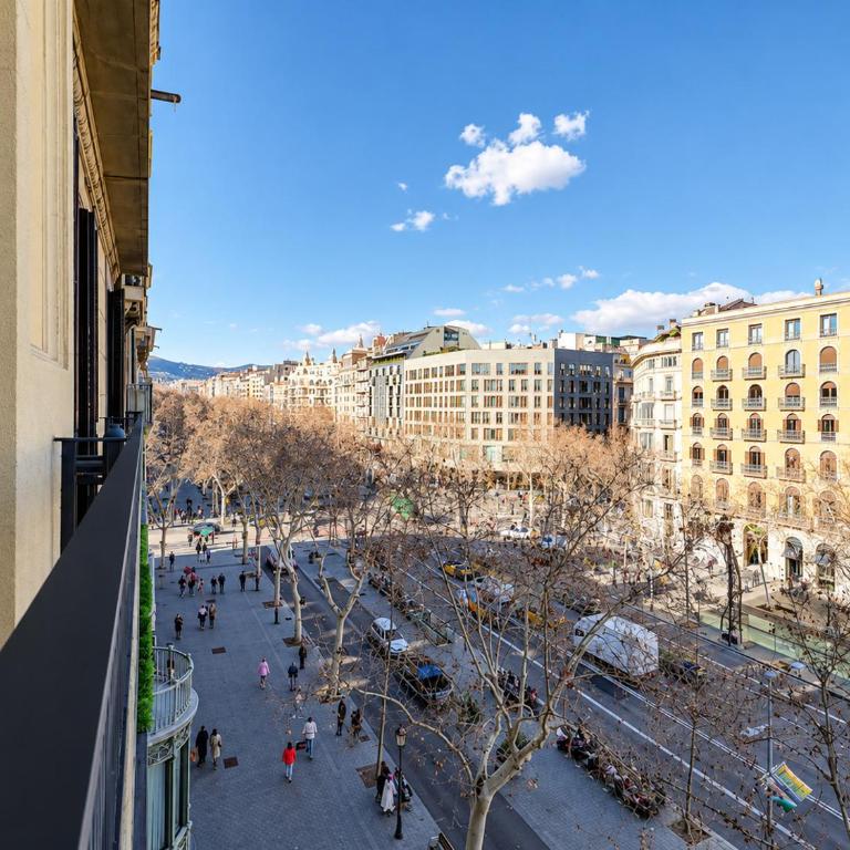 Casa modernista en Paseo de Gracia - Apartment - 11