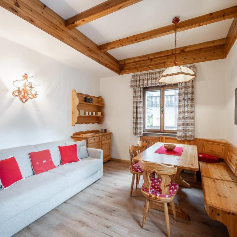 Lovely 2 bedroom flat in Corso Italia with parking - Appartamento - 2