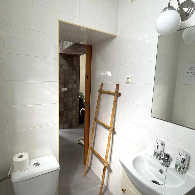 Novo home by staycare - Apartment - 16