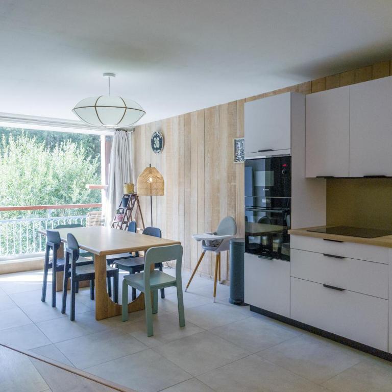 Résidence Le Vaugella - Situé aux Arcs 1800, au sein de la résidence Le Vaugella avec ascenseur, ce spacieux appartement traversant de 74 m² accueille j MAE-8123 - Appartement - 2