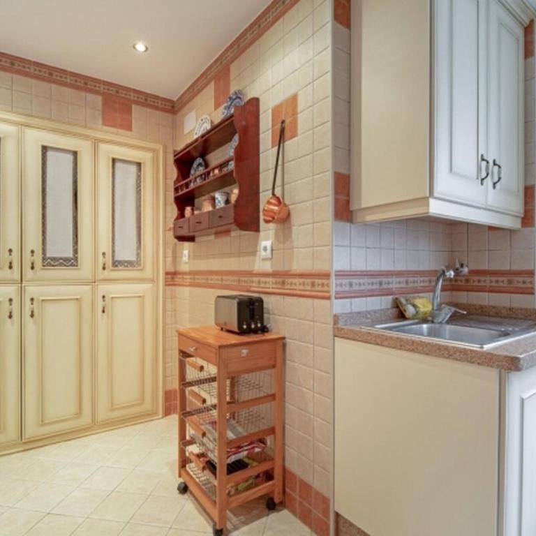 Pinar del Mar by Staycare - Apartment - 11