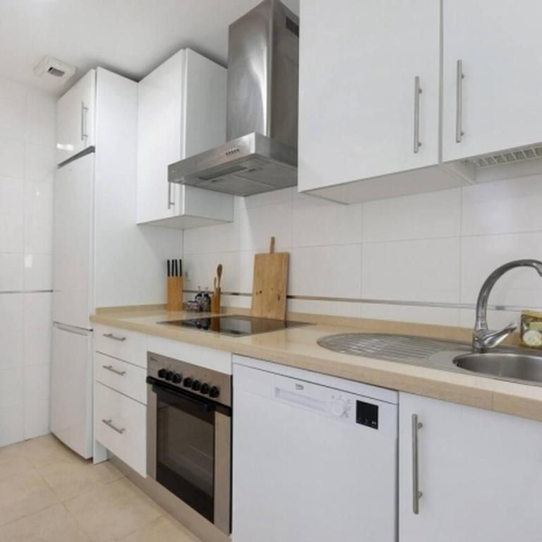 Budha Candor free parking by Staycare - Apartamento - 9