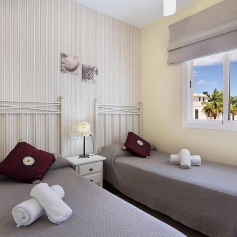 Budha Candor free parking by Staycare - Apartamento - 15