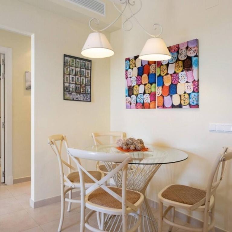 Budha Candor free parking by Staycare - Apartamento - 20