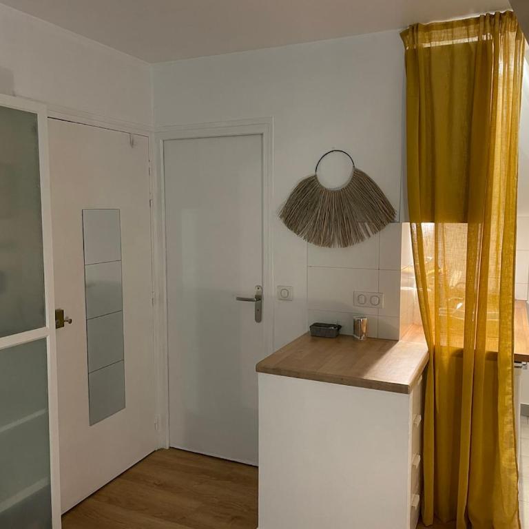 Bright and cozy studio 30mn from Avenue Niel - Appartement 1 Chambre - 6