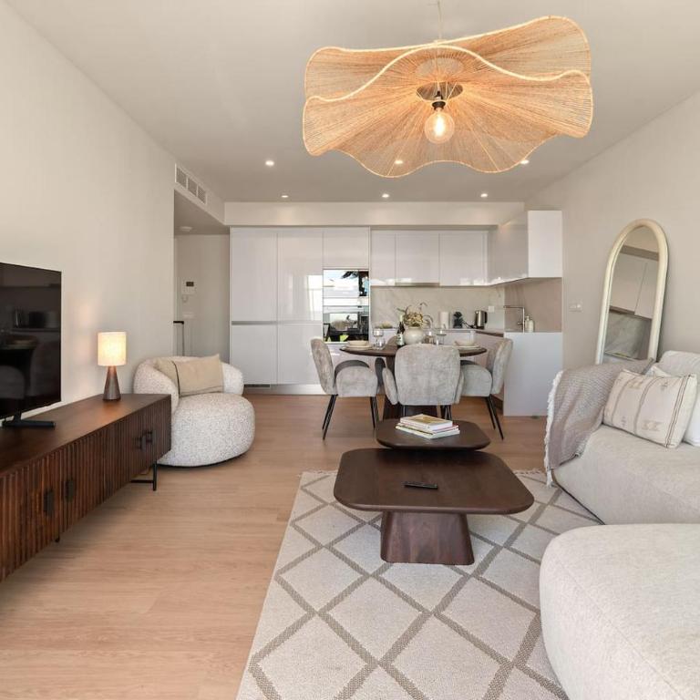 ISEA Estepona 3BR Apt. with Pool, Gym and Near Beach - Appartamento - 5