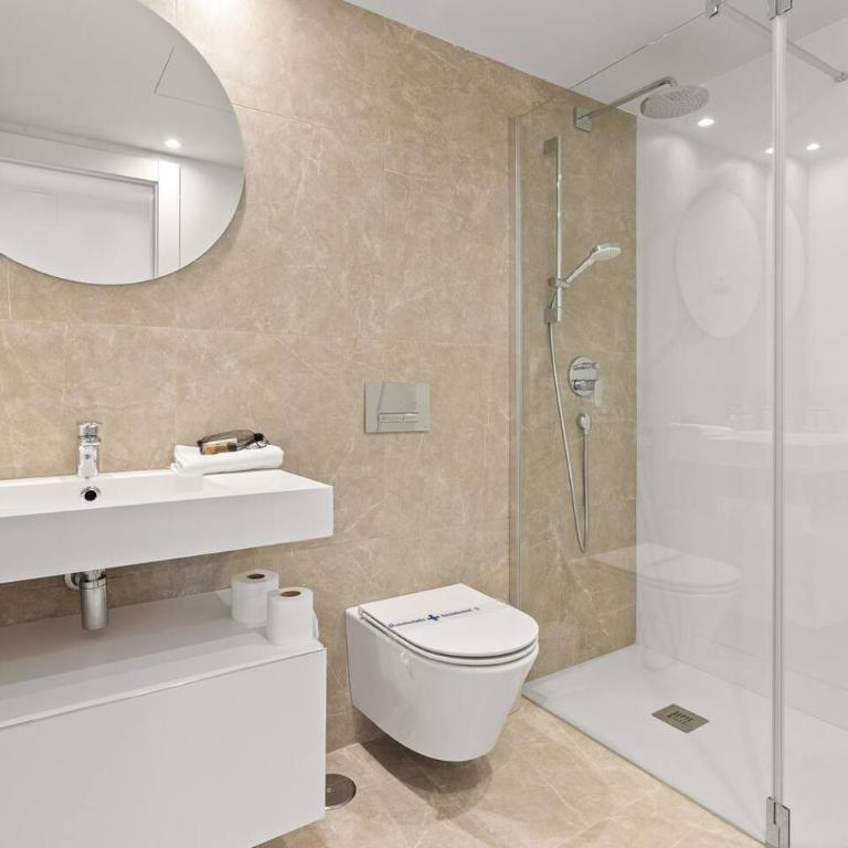 ISEA Estepona 3BR Apt. with Pool, Gym and Near Beach - Appartamento - 19