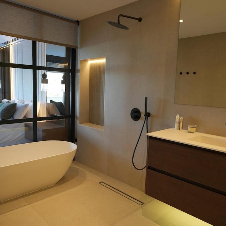 Sea-View Terrace on Banús Marina, 240m Flat - Apartamento de 3 dormitorios con vistas al mar - 5