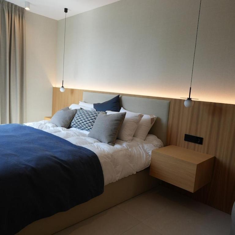 Sea-View Terrace on Banús Marina, 240m Flat - Apartamento de 3 dormitorios con vistas al mar - 13