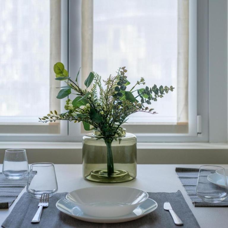 StayEasy Tunisia - Design & relax - walk to center - Two-Bedroom Deluxe Apartment with Balcony - 10