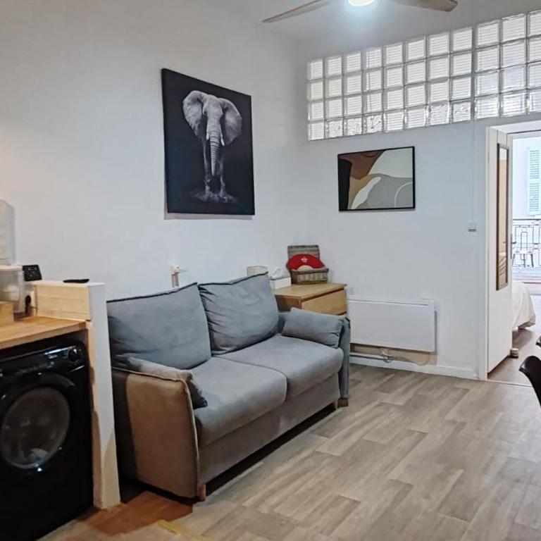 Balcon au coeur du vieux port - Apartment with View and Balcony - 2