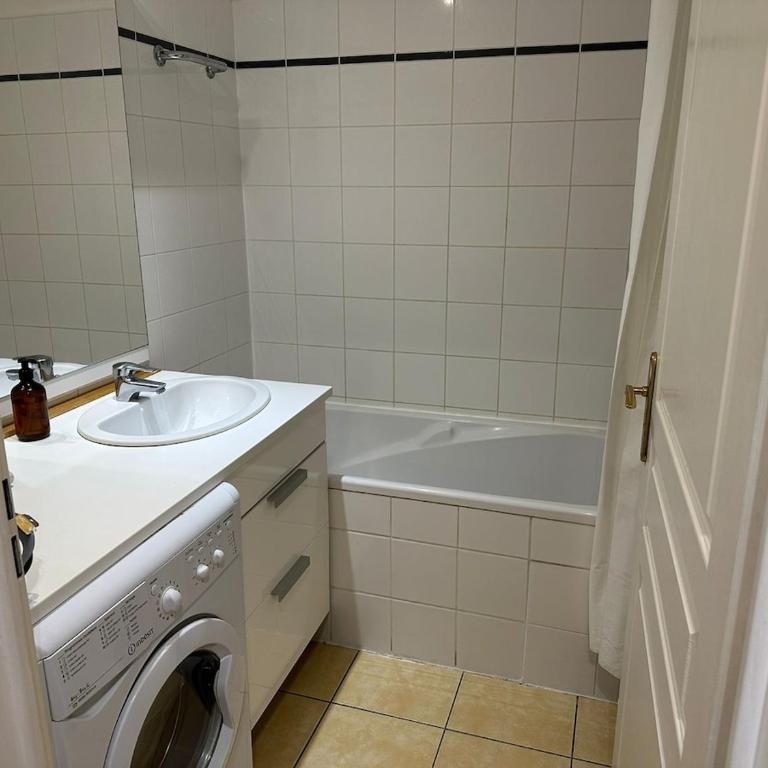 Quiet apartment, balcony, close to Lille train stations - Apartment mit 1 Schlafzimmer und Balkon - 16