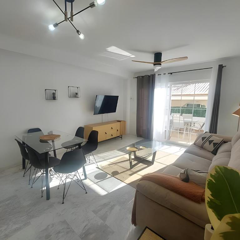 Jardines de Adnania Marina - Apartamento de 2 dormitorios con vistas a la montaña - 2