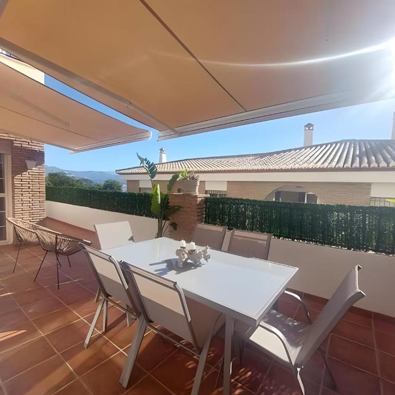 Jardines de Adnania Marina - Apartamento de 2 dormitorios con vistas a la montaña - 21