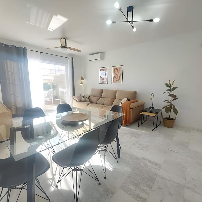 Jardines de Adnania Marina - Apartamento de 2 dormitorios con vistas a la montaña - 4