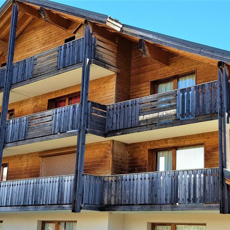 Chalet familial à La Joue du Loup avec parking - FR-1-504-3 - Chalet (8 Adultes) - 12