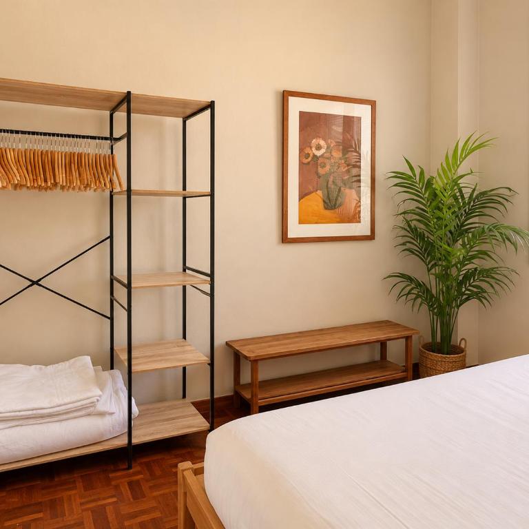 Céntrico y madrileño para 8, vive la Latina - Appartement Classique - 8