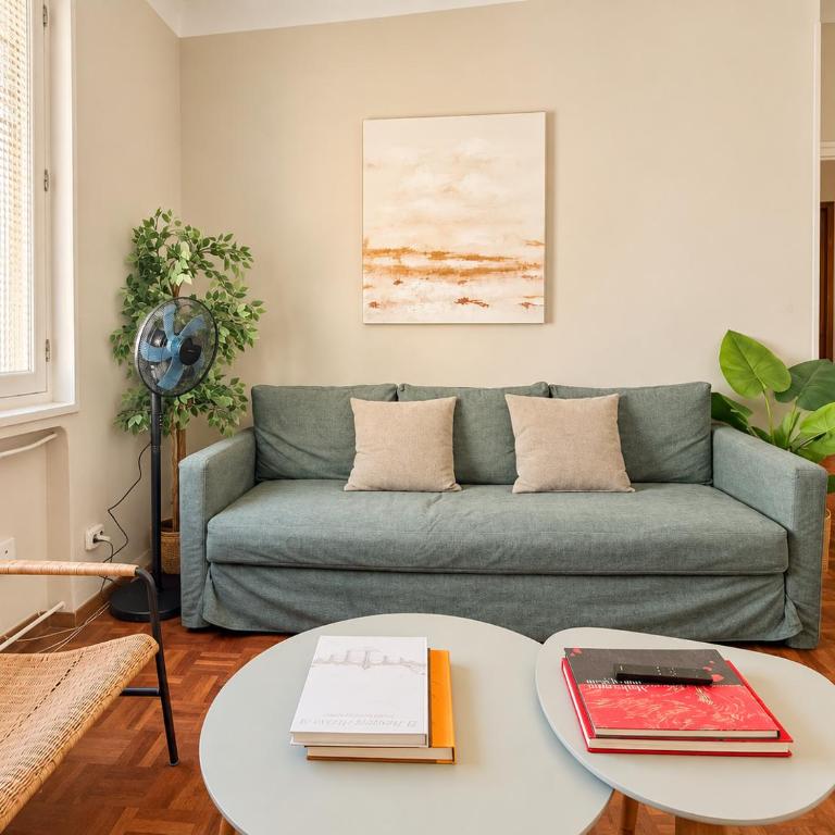 Céntrico y madrileño para 8, vive la Latina - Appartement Classique - 12