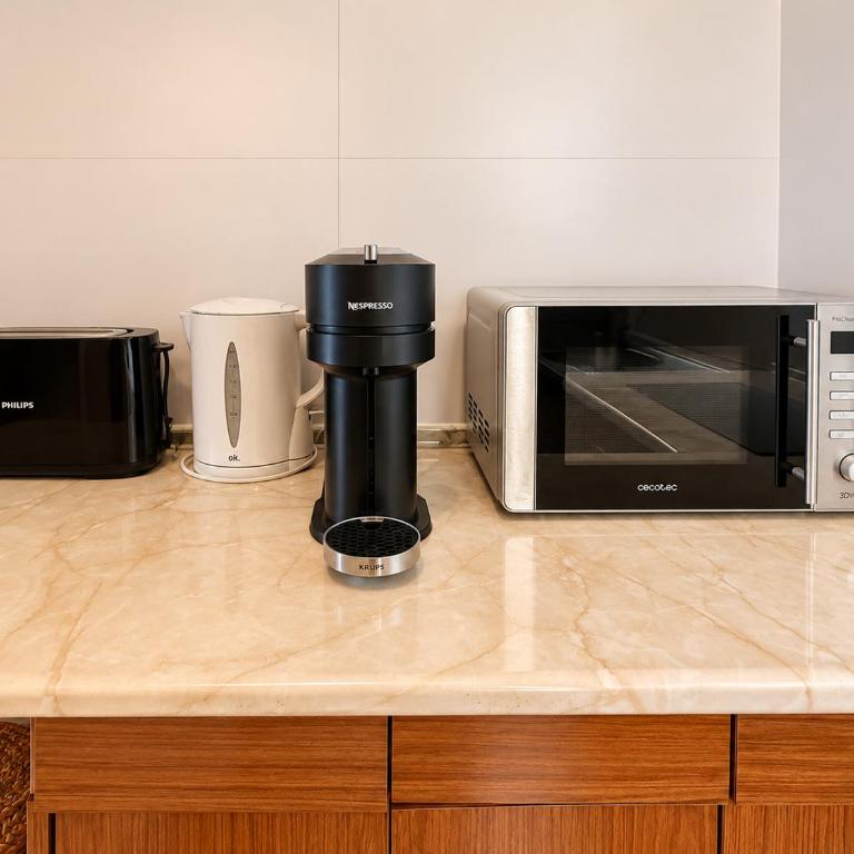 Céntrico y madrileño para 8, vive la Latina - Appartement Classique - 14