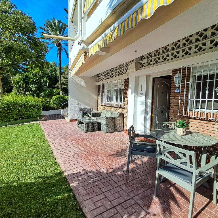 Marbesa Paradise by the Beach with Pool View - Apartamento de 2 dormitorios con vistas a la piscina - 24