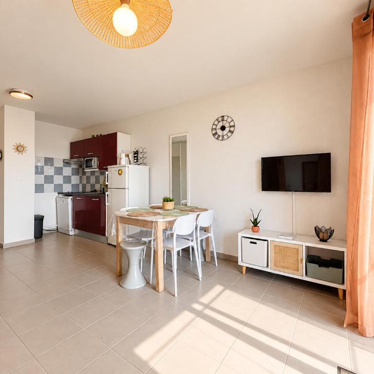 6 personnes - Piscine - terrasse - parking & clim - Apartment mit 2 Schlafzimmern - 18