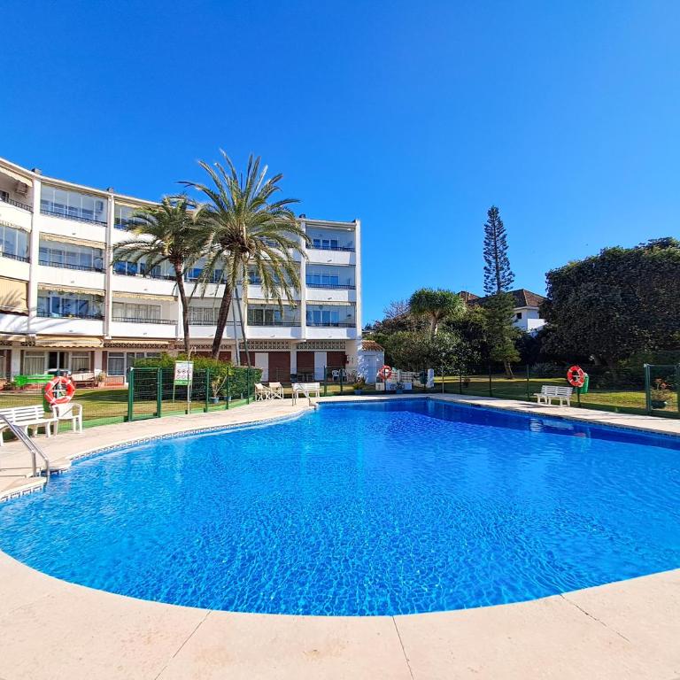 Marbesa Paradise by the Beach with Pool View - Apartamento de 2 dormitorios con vistas a la piscina - 27