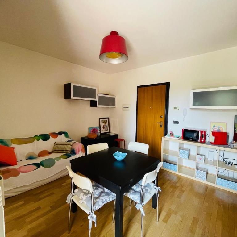 A Casa di Amici - intero appartamento - Free parking - wi-fi - Appartamento con 1 Camera da Letto - 4