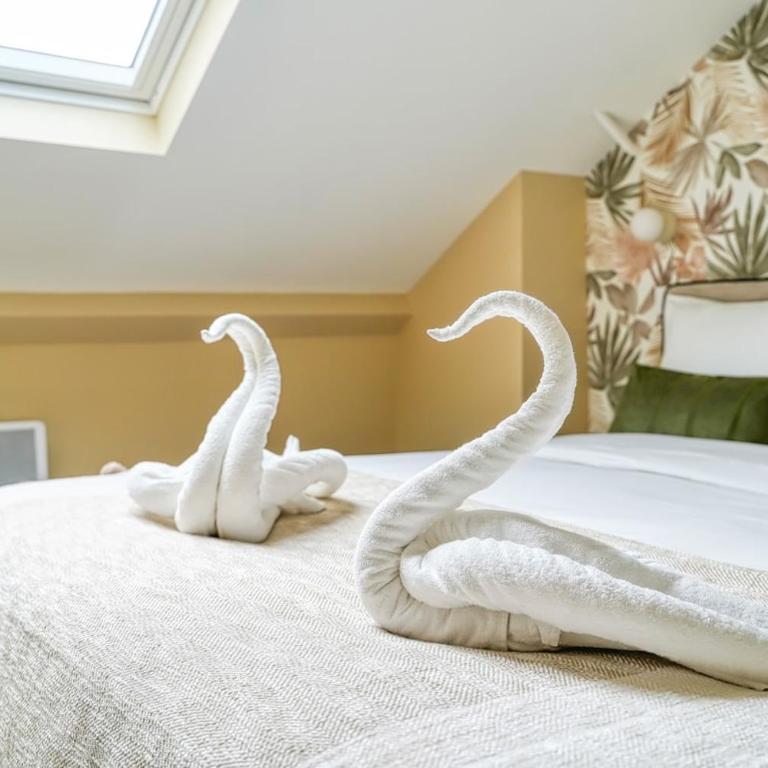 3 bedroom apartment at Commerce Paris 15 with AC for 6 Pers - Appartement 3 Chambres - 24