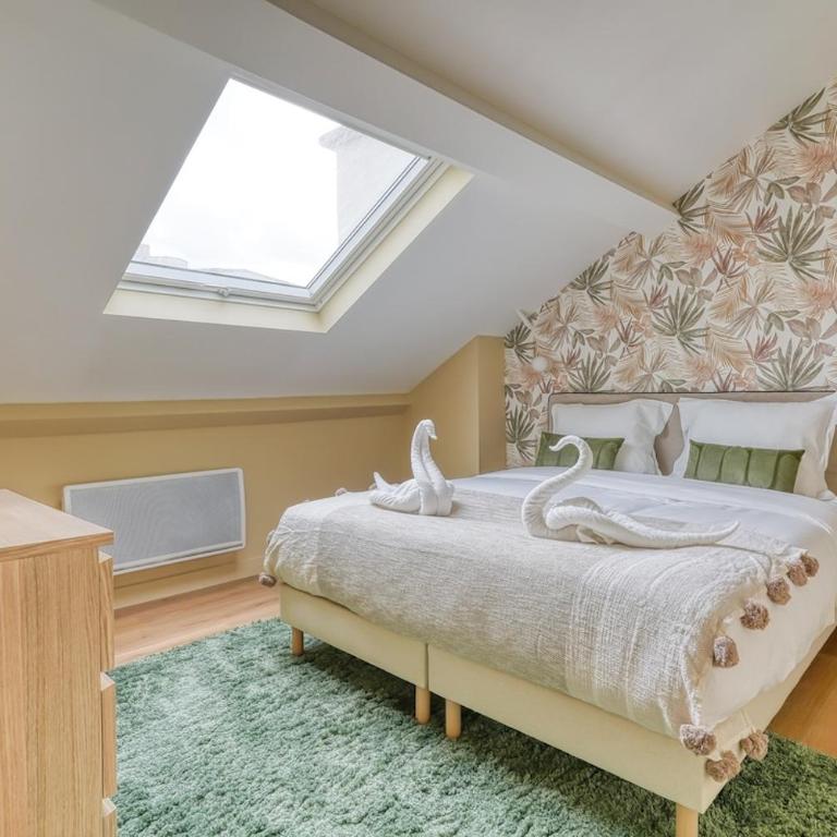 3 bedroom apartment at Commerce Paris 15 with AC for 6 Pers - Appartement 3 Chambres - 26