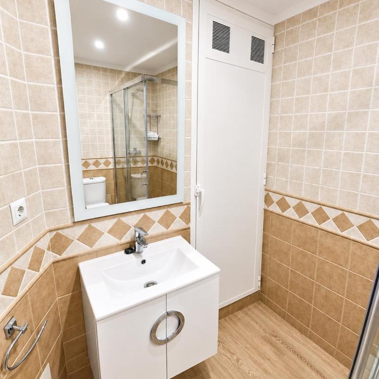 PALMERAS 80 MENYBER - One-Bedroom Apartment - 26